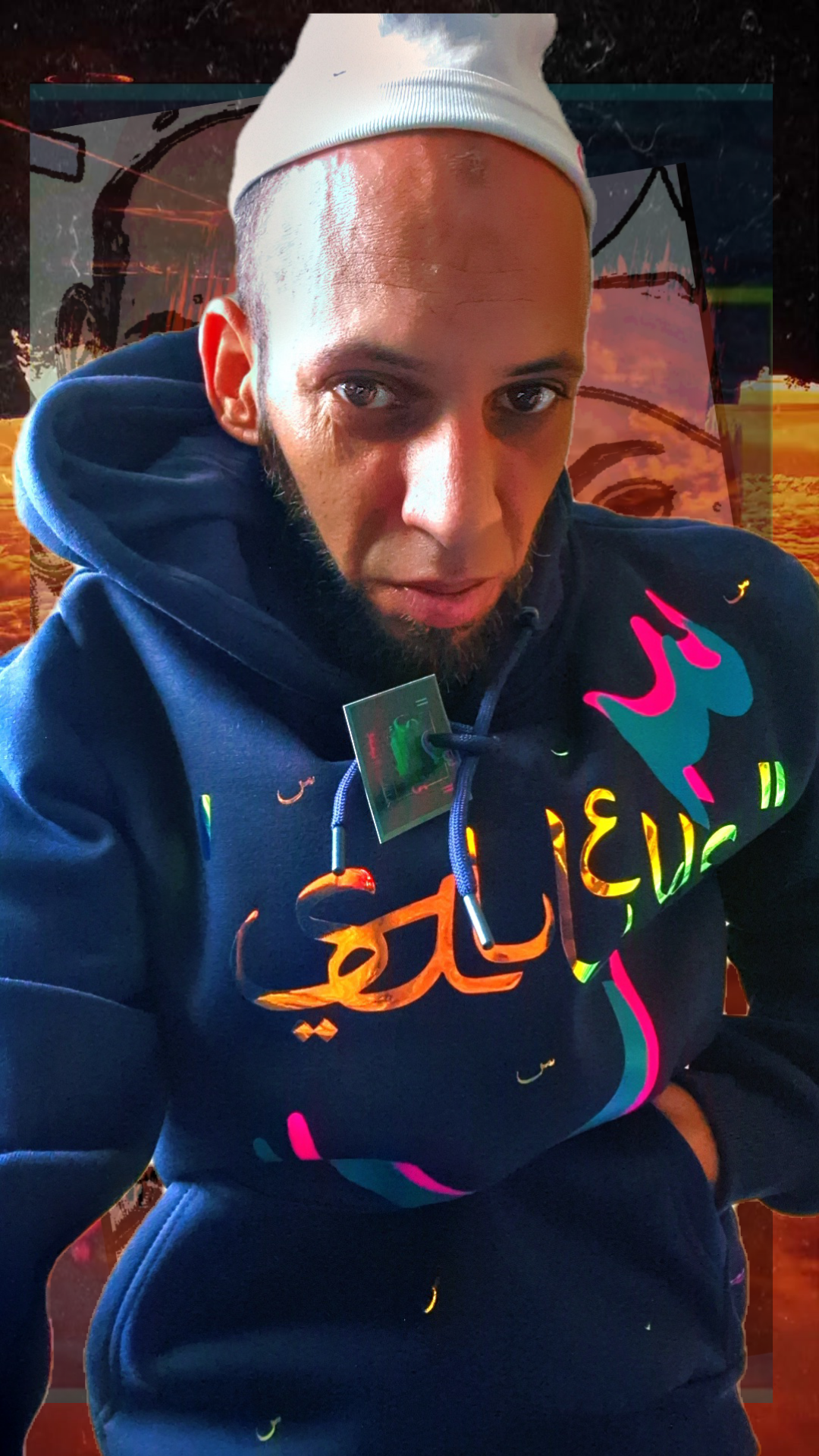 Sweat capuche Salleys. Vêtements made in Halal. Modèle sin. Bleu nuit / Bleu / Fushia / Or.