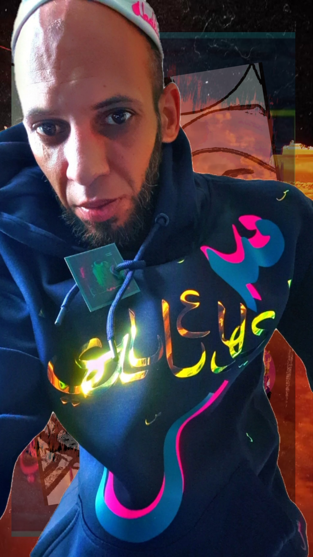 Sweat capuche Salleys. Vêtements made in Halal. Modèle sin. Bleu nuit / Bleu / Fushia / Or.