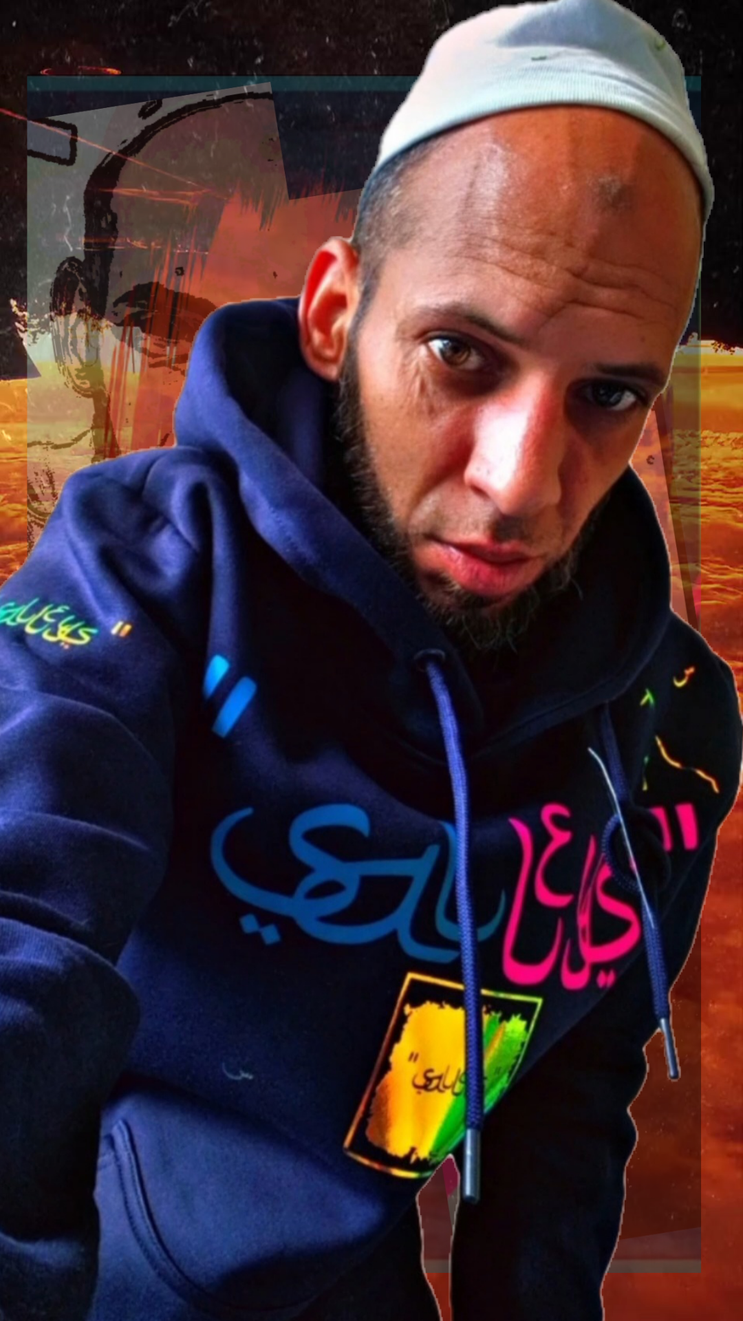 Sweat capuche Salleys. Vêtements made in Halal. Bleu nuit / Bleu / Fushia / Or.