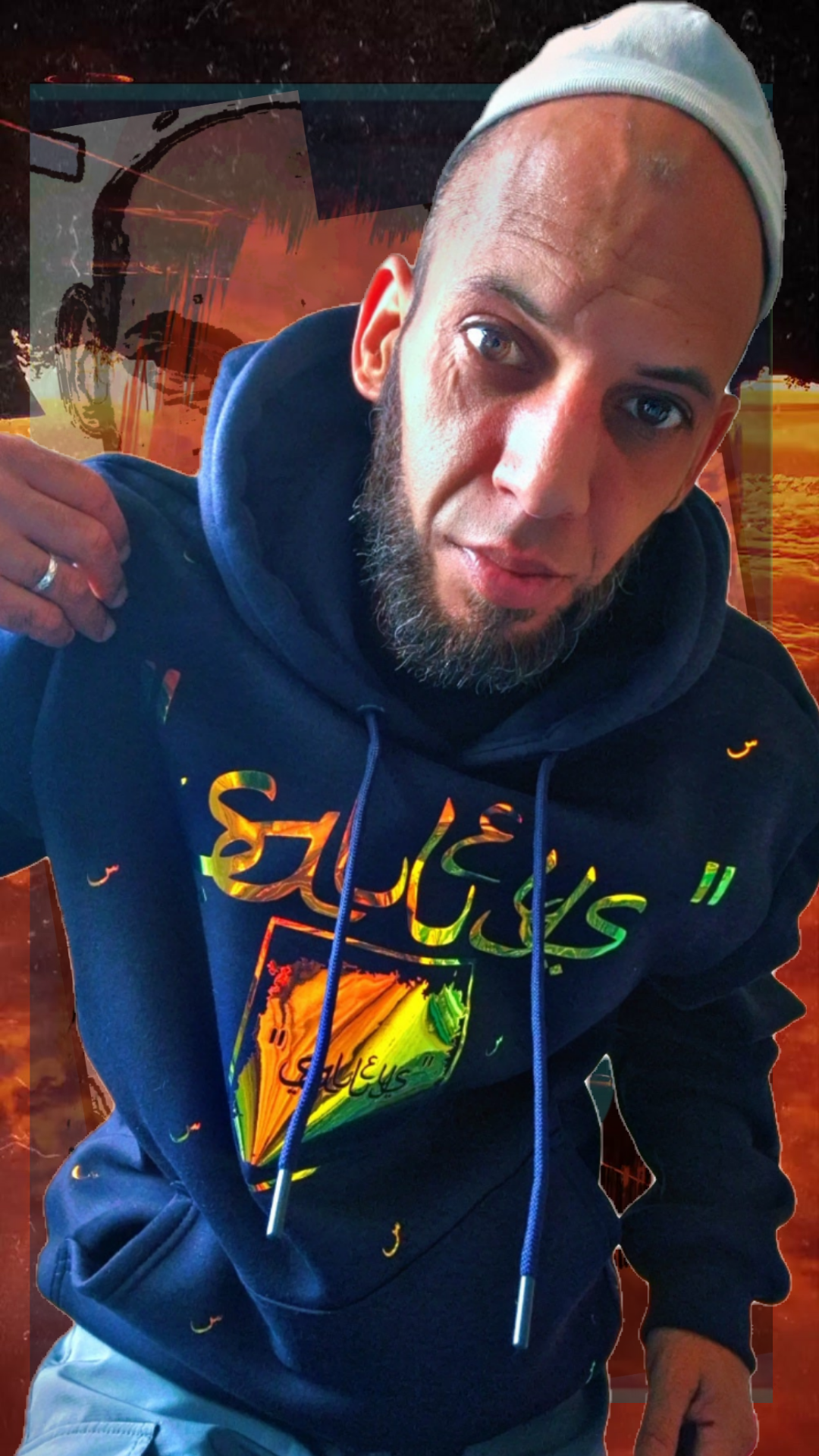 Sweat capuche Salleys. Vêtements made in Halal. Bleu nuit / Or.