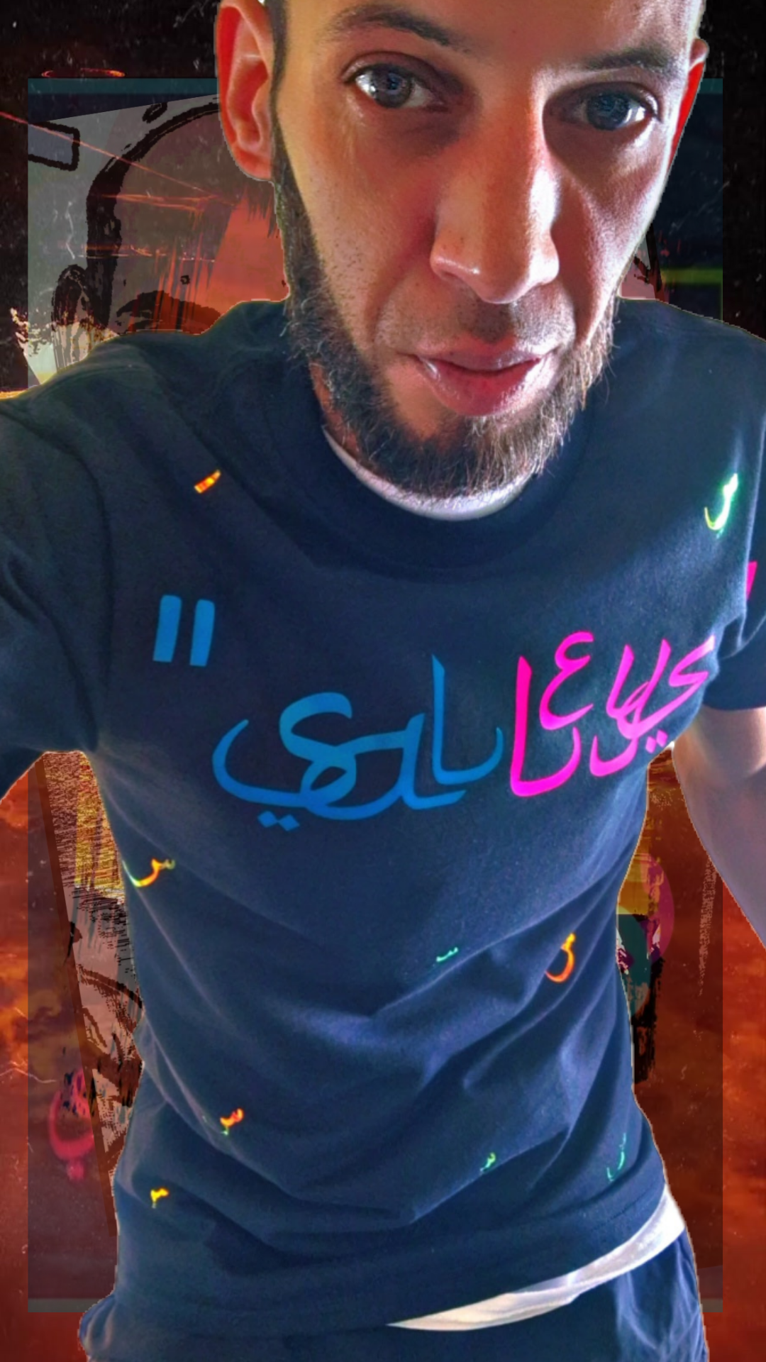 T shirt maillot Salleys. Vêtements made in Halal. Noir / Bleu / Fushia / Or.