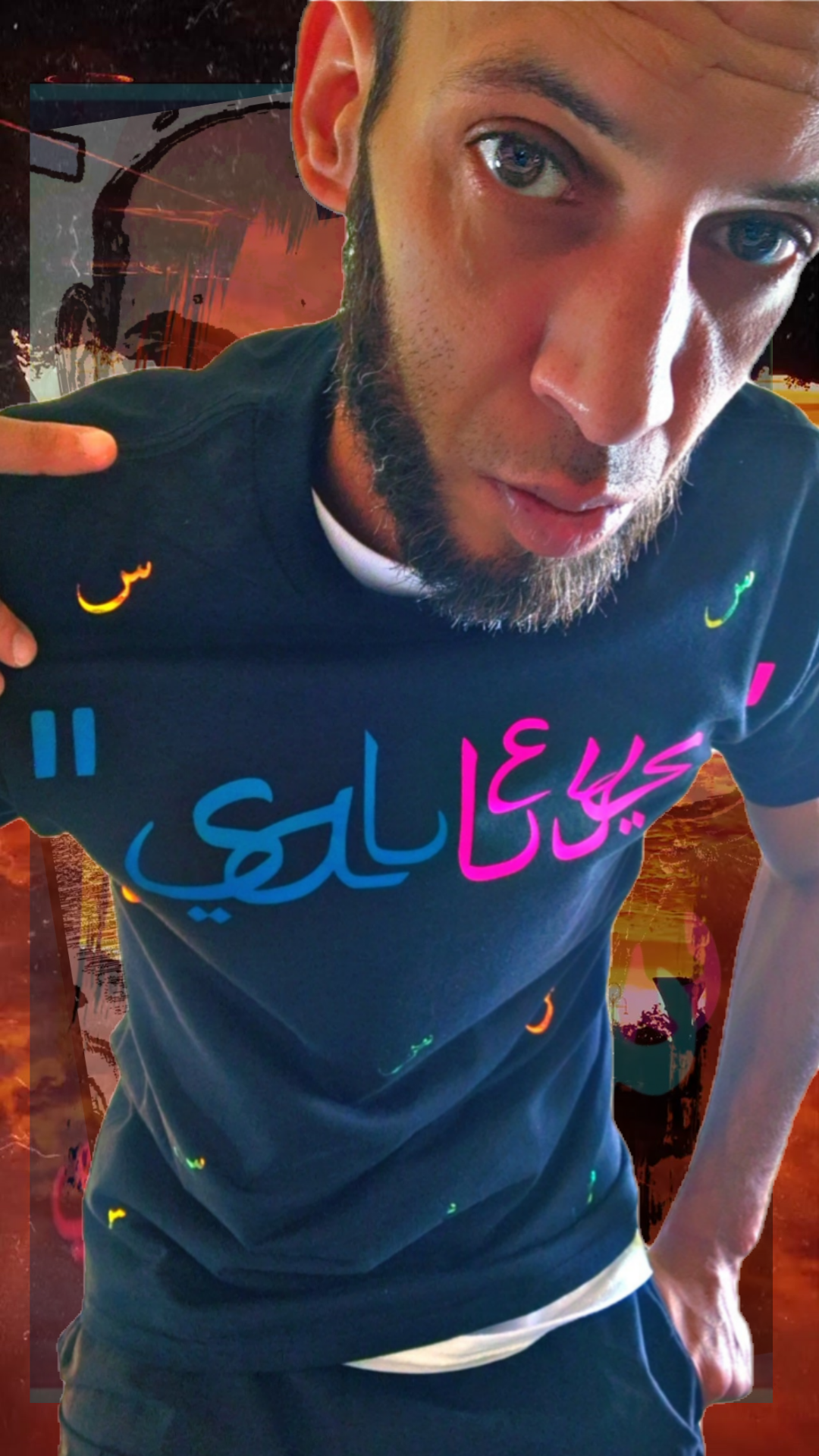 T shirt maillot Salleys. Vêtements made in Halal. Noir / Bleu / Fushia / Or.