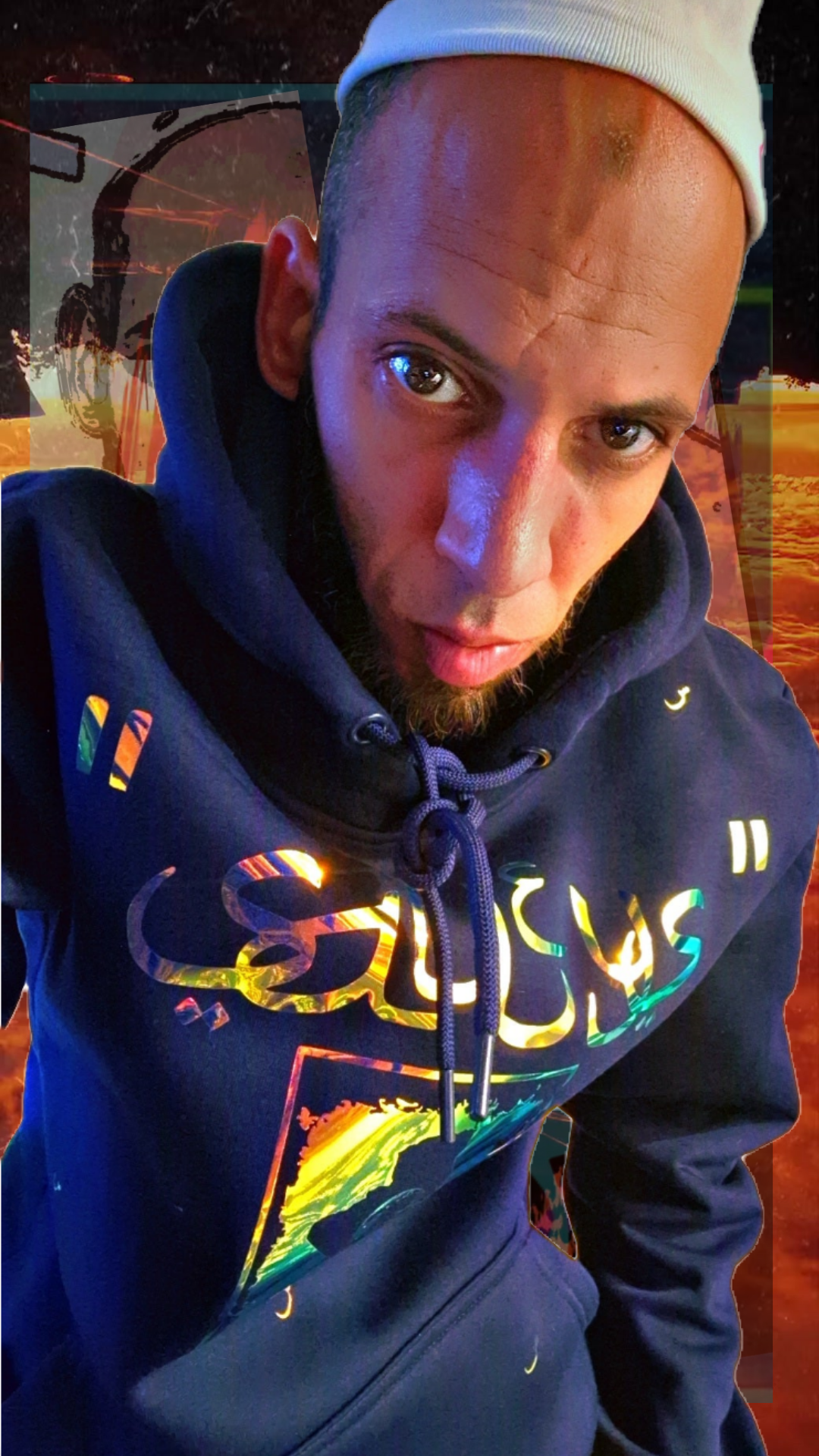 Sweat capuche Salleys. Modele Algerie. Vêtements made in Halal. Bleu nuit / Or.